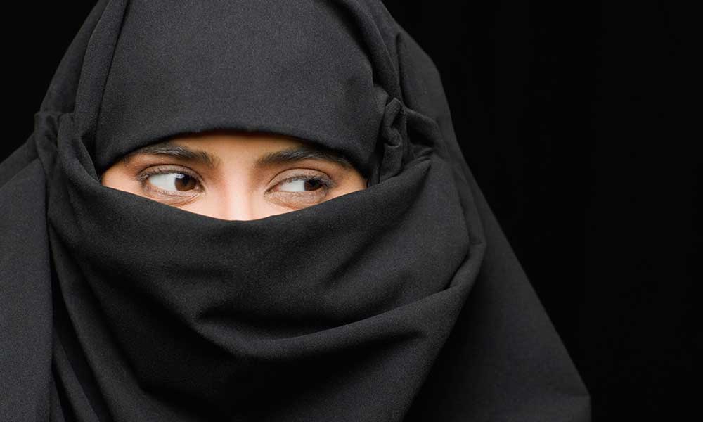 woman-burqa
