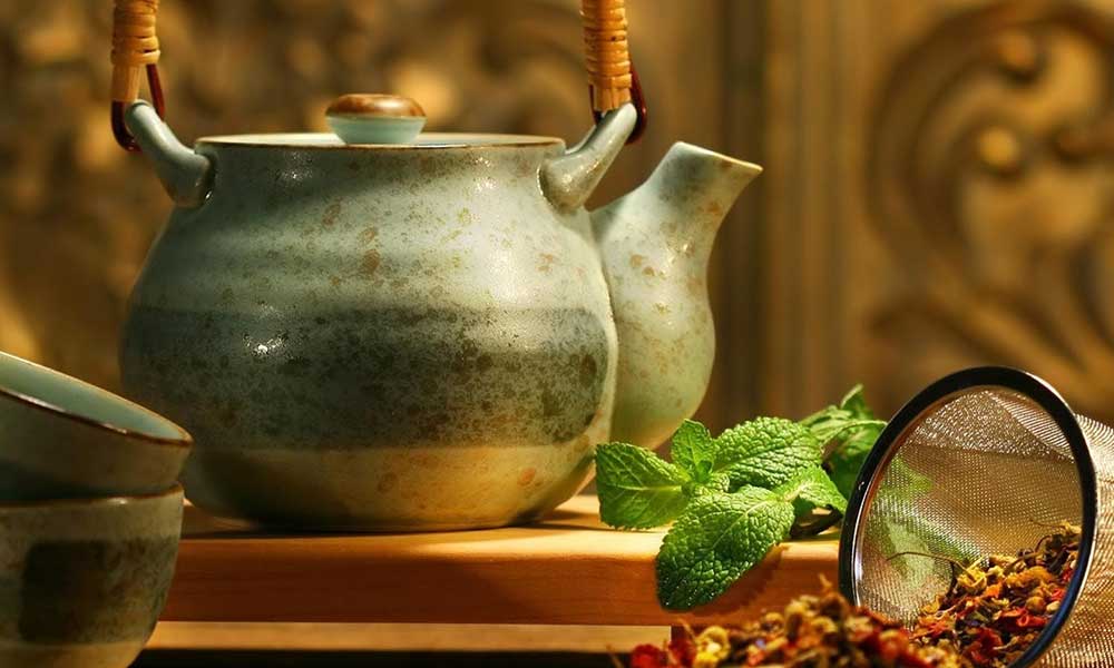 Refreshing_herbal_tea
