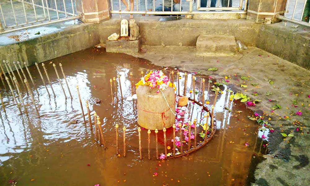 disappearing shiva temple