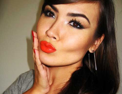 orange-lipstick