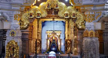 कहानी सोमनाथ मंदिर की, बार-बार ध्वस्त करने के बाद आज भी खड़ा है ये ज्योतिर्लिंग