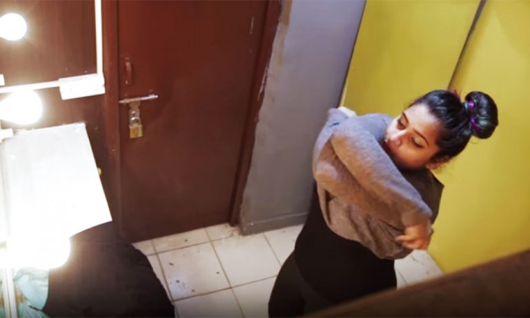 The Girl Was Changing Clothes In Trial Room