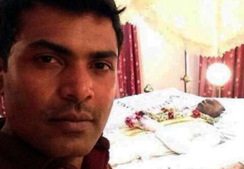 selfie-with-dead-body