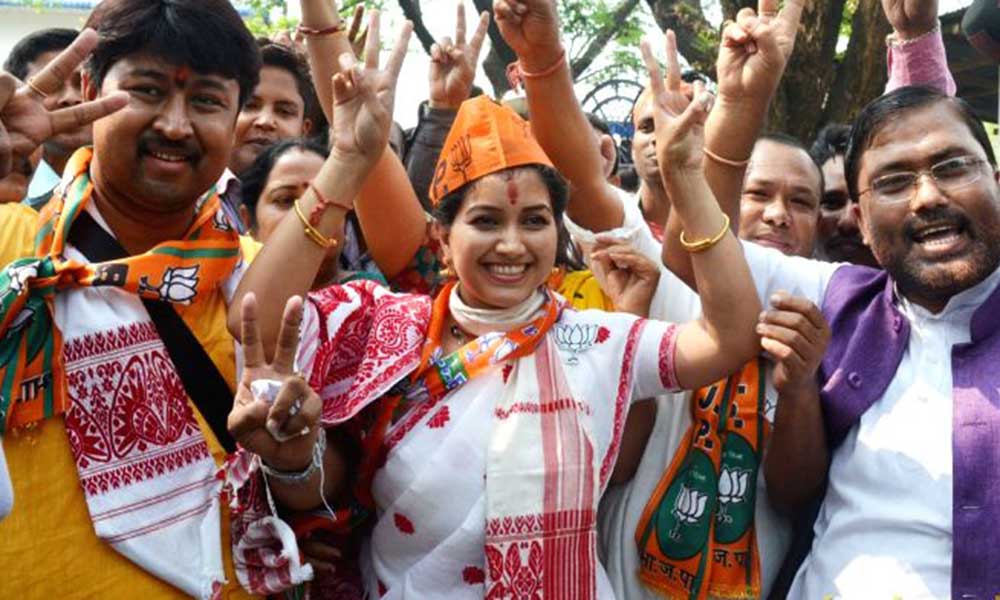 अंगूरलता डेका