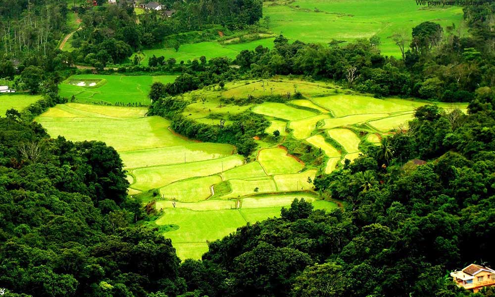 पहाड़ों और घाटियों के अद्भूत नज़ारे