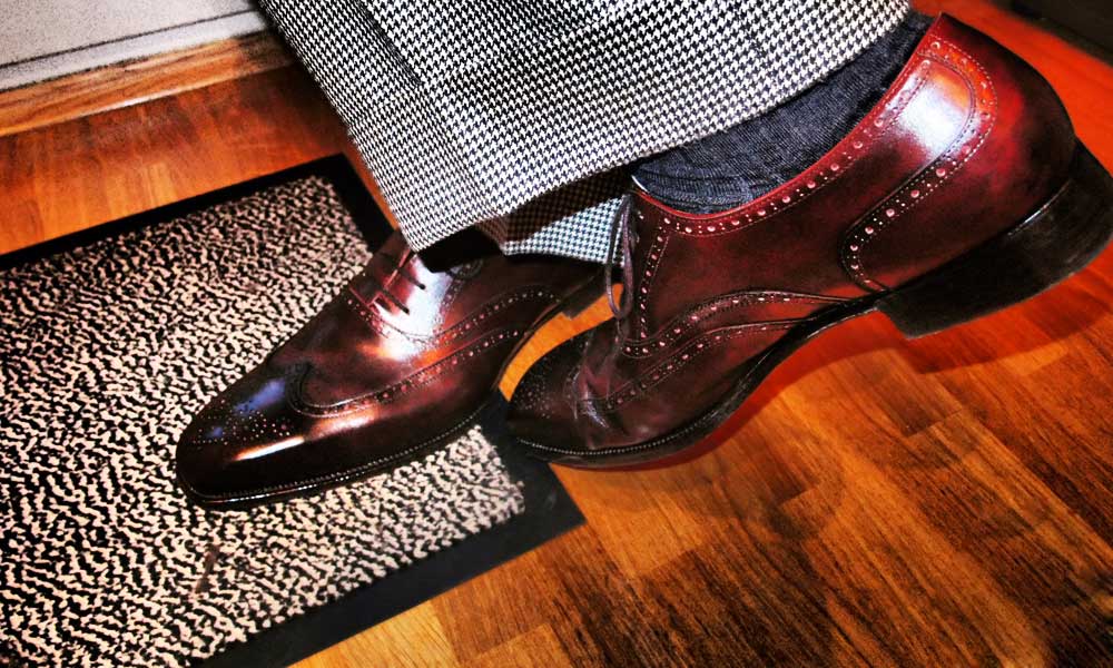 जूतों की खोज