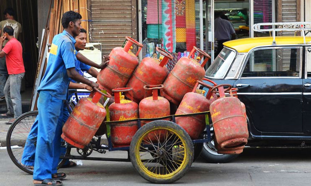 शनिवार के दिन