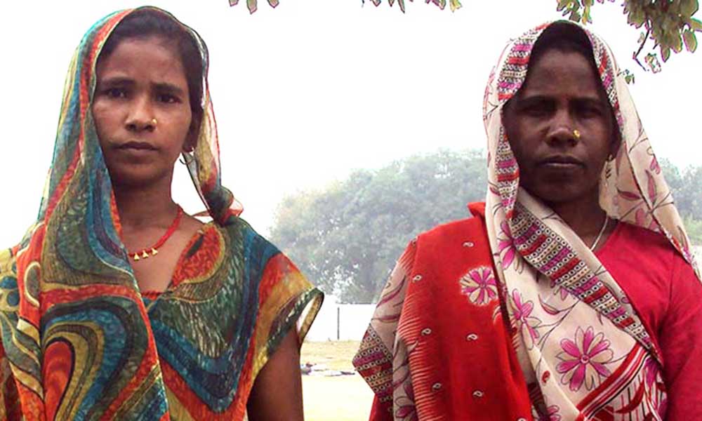 विधवाओं की तरह जीवन