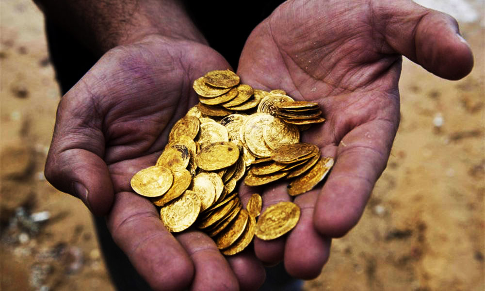 श्री कृष्ण की तस्वीर वाले सोने के सिक्के