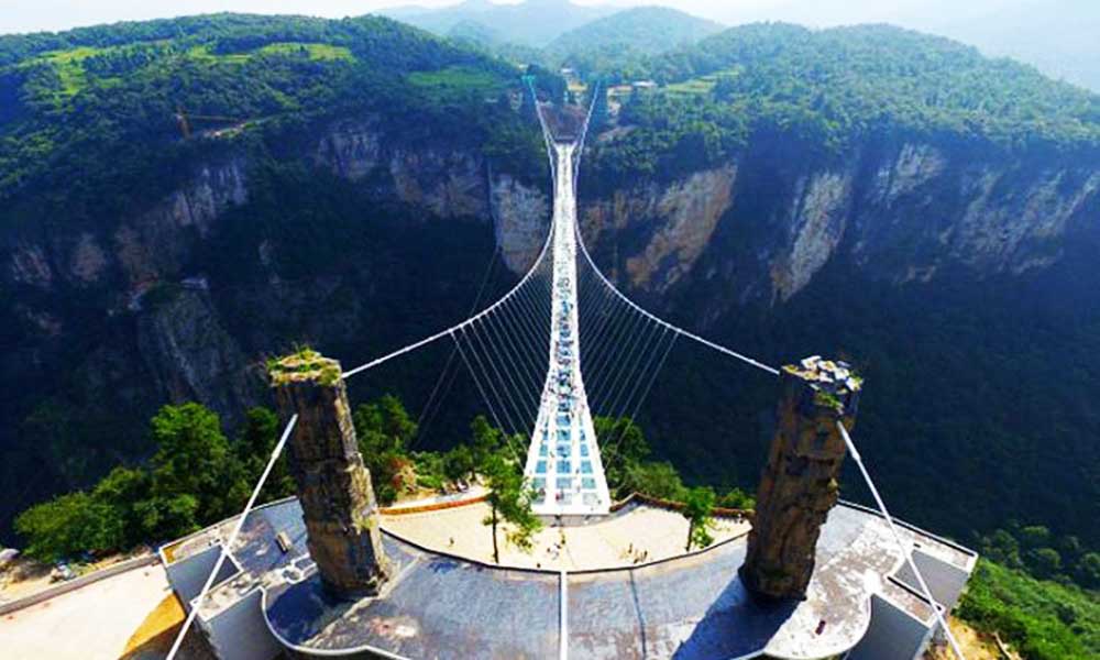 शीशे का पुल