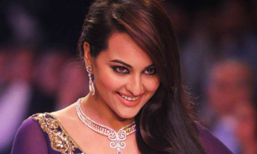 अभिनेत्रियाँ जिन्हों ने बिकिनी पहनने से किया इन्कार