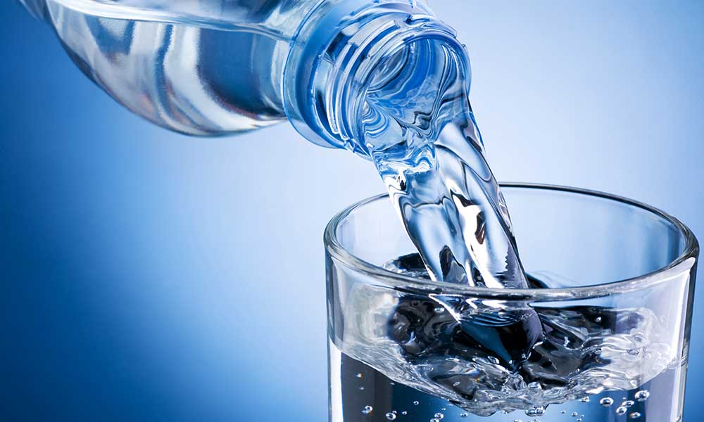पानी कब और कितना पीना चाहिए