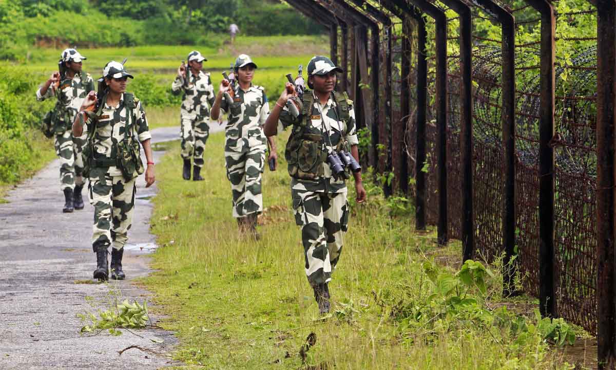 महिला सोल्जर्स