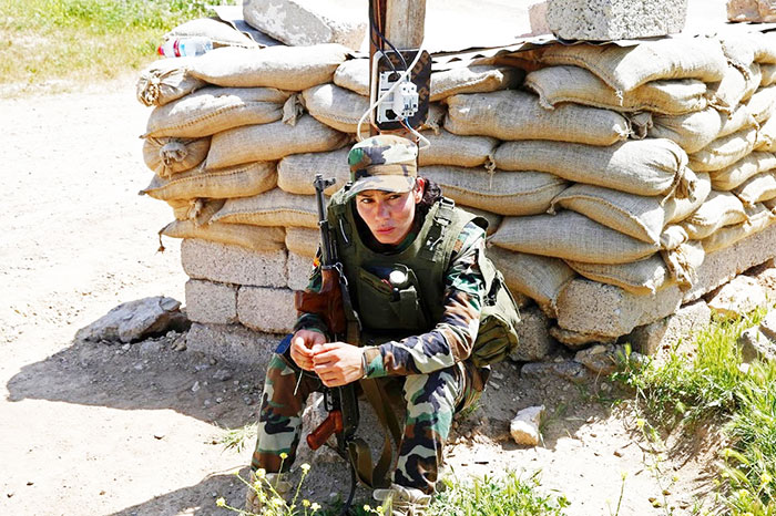 महिला फाइटर