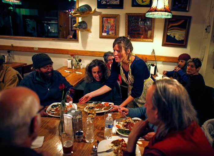 देर से खाना