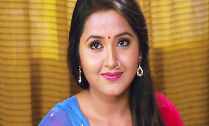 भोजपुरी अभिनेत्रियों की फीस