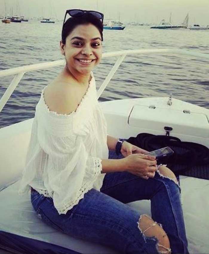 सुमोना चक्रवर्ती