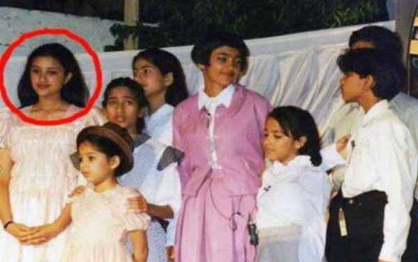 सितारों के बचपन की तसवीरें