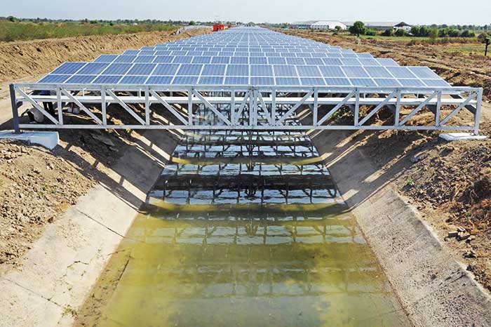 नरेन्द्र मोदी के कार्य