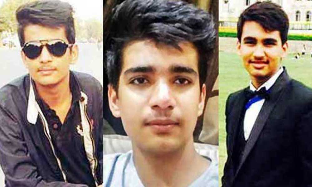 चैतन्य गोलेचा, मृगांक गुज्जर और उत्सव जैन