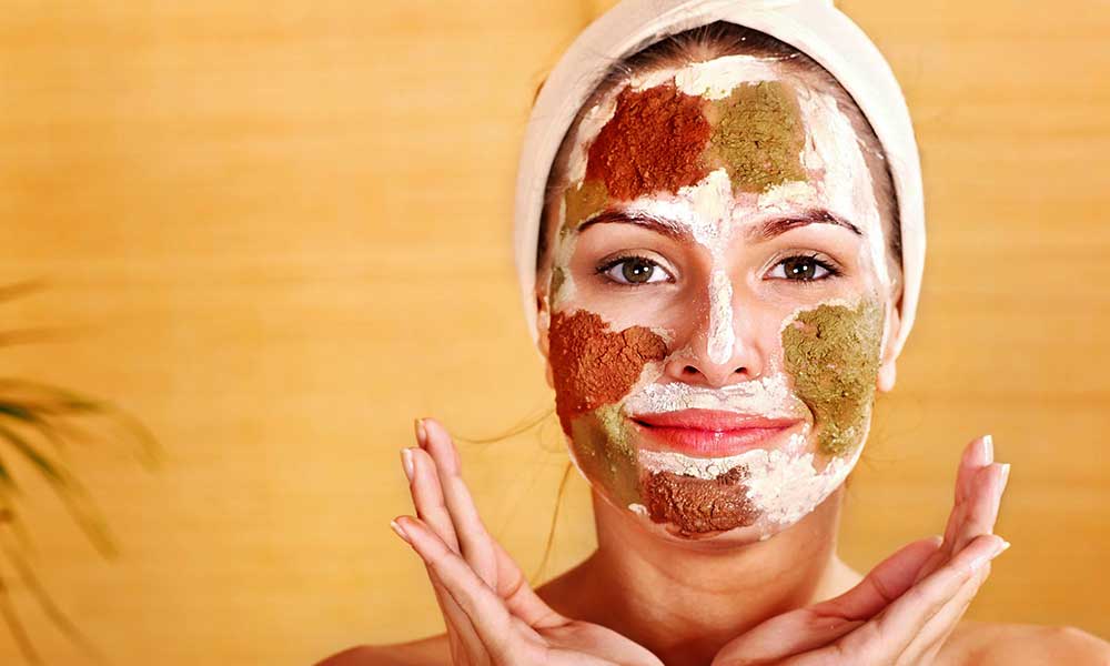मिट्टी जो आपकी त्वचा में निखार लाती है