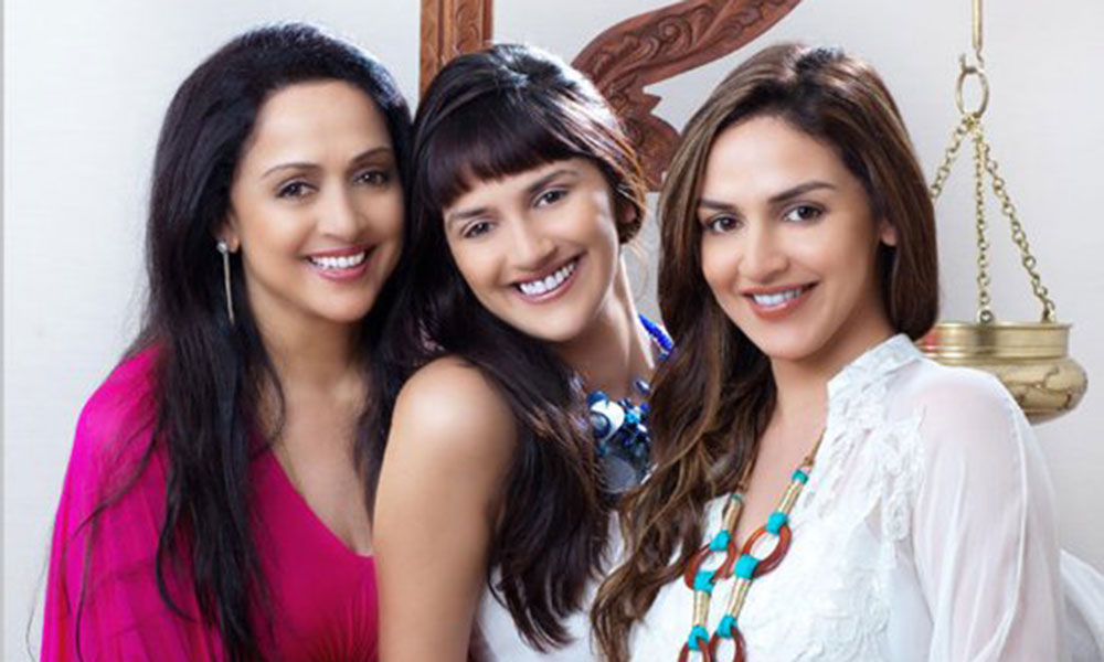 ईशा और अहाना