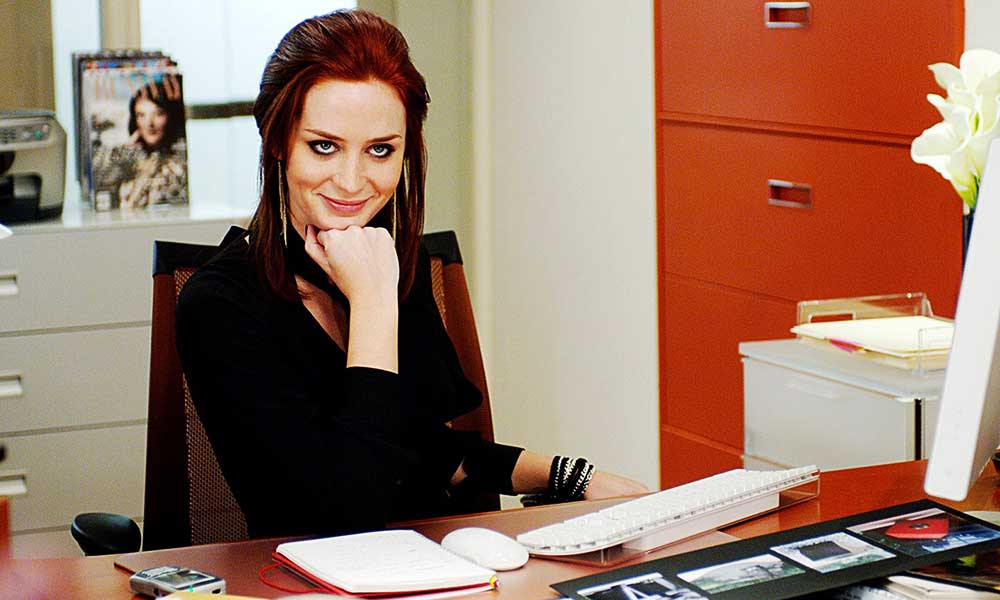 रिसेप्शनिस्ट