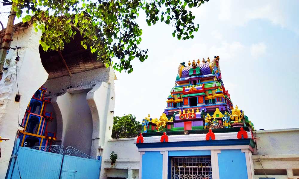 चिल्कुर बालाजी मंदिर