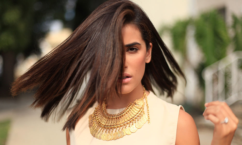 बालों को स्ट्रेट करने का घरेलु तरीका