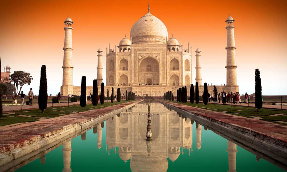 अमर प्रेम की निशानियाँ