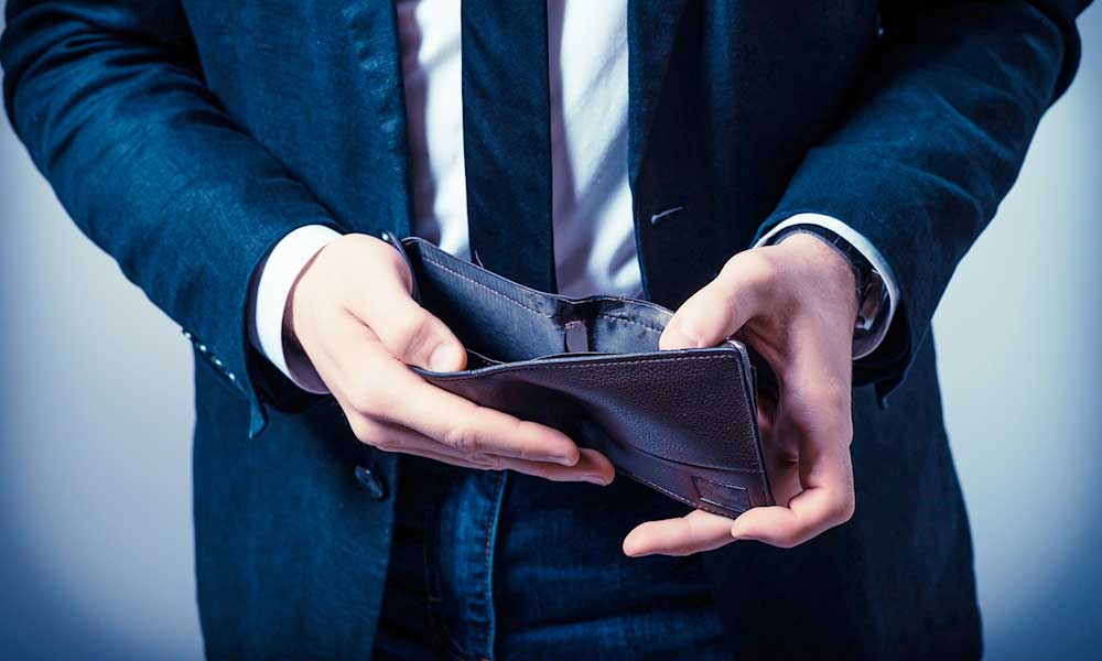 जेब खाली