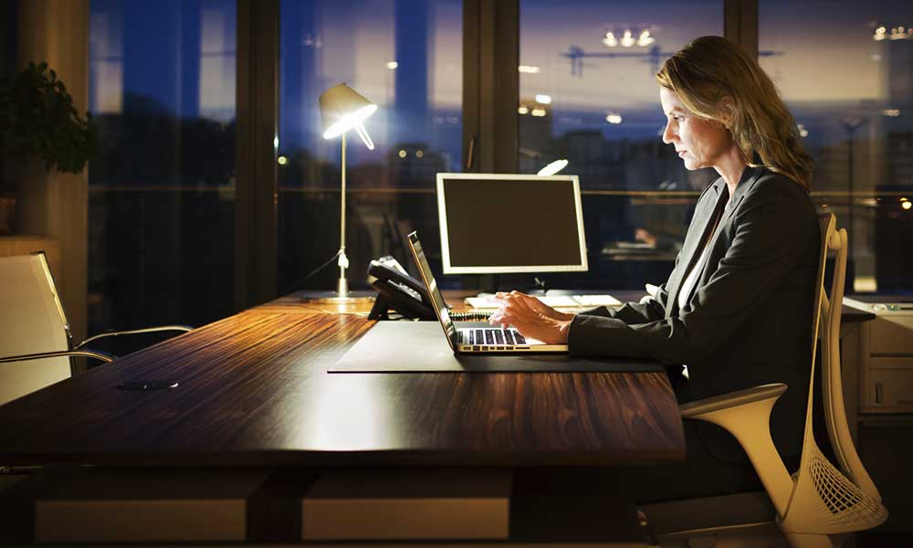 नाइट शिफ्ट में काम करनेवालों का डाइट प्लान