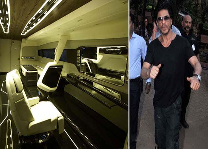 बॉलीवुड के स्टार की वैनेटी वैन