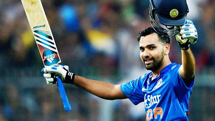 तीनों फॉर्मेट में शतक