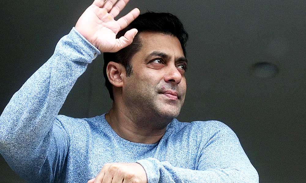 सलमान खान और उनका पूरा परिवार आर्थिक तंगी