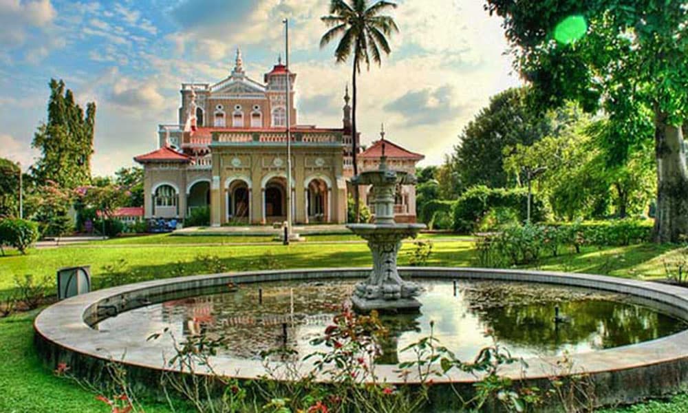 महात्मा गांधी को नजरबंद