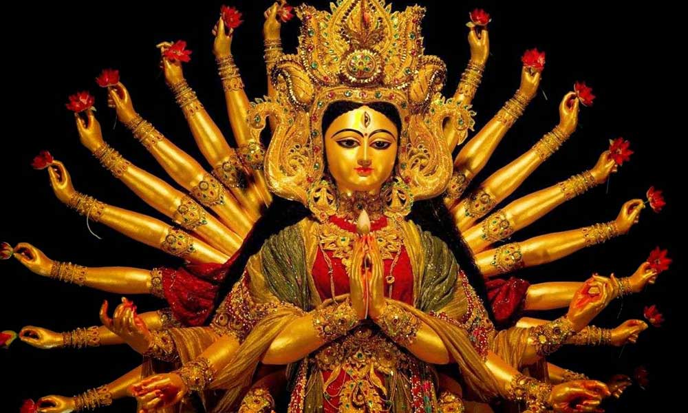 दुर्गा माँ की प्रतिमाएं