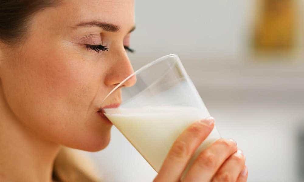रात में दूध पीने के फायदे