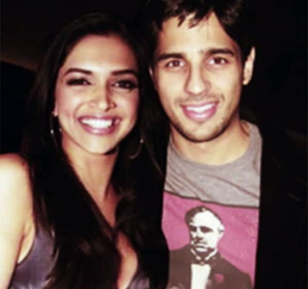 डिम्पल गर्ल दीपिका पादुकोण