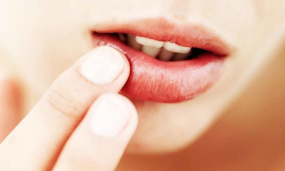 होम मेड लिप बाम