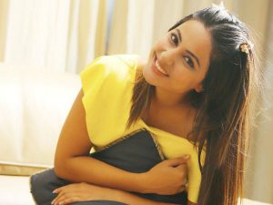 स्पोंसर्ड नाईट सूट