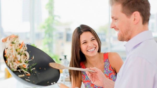 बातें जो लड़कियों को नहीं बोलनी चाहिए