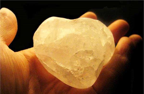 मूंछों के सफ़ेद बाल