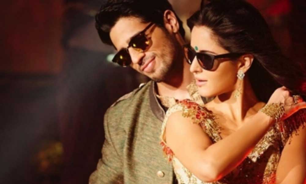 बैकग्राउंड डांसर्स