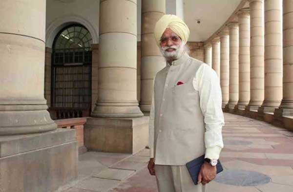 बड़े वकीलों की फीस