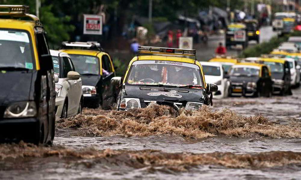 मुंबई में बारिश