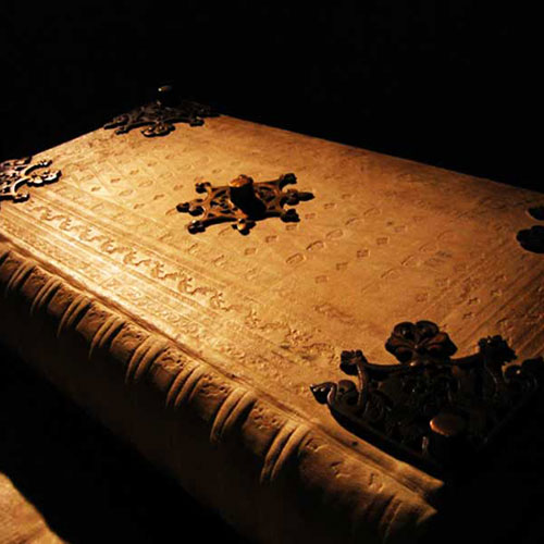 शैतानी किताब