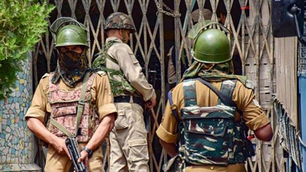 आतंकियों