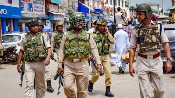 आतंकियों