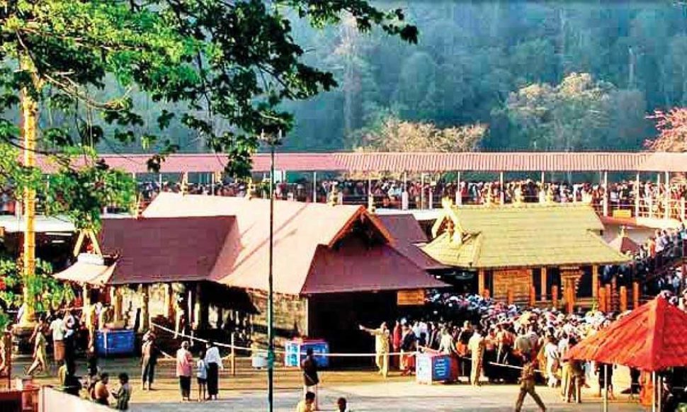 मंदिर में महिलाओं की एंट्री